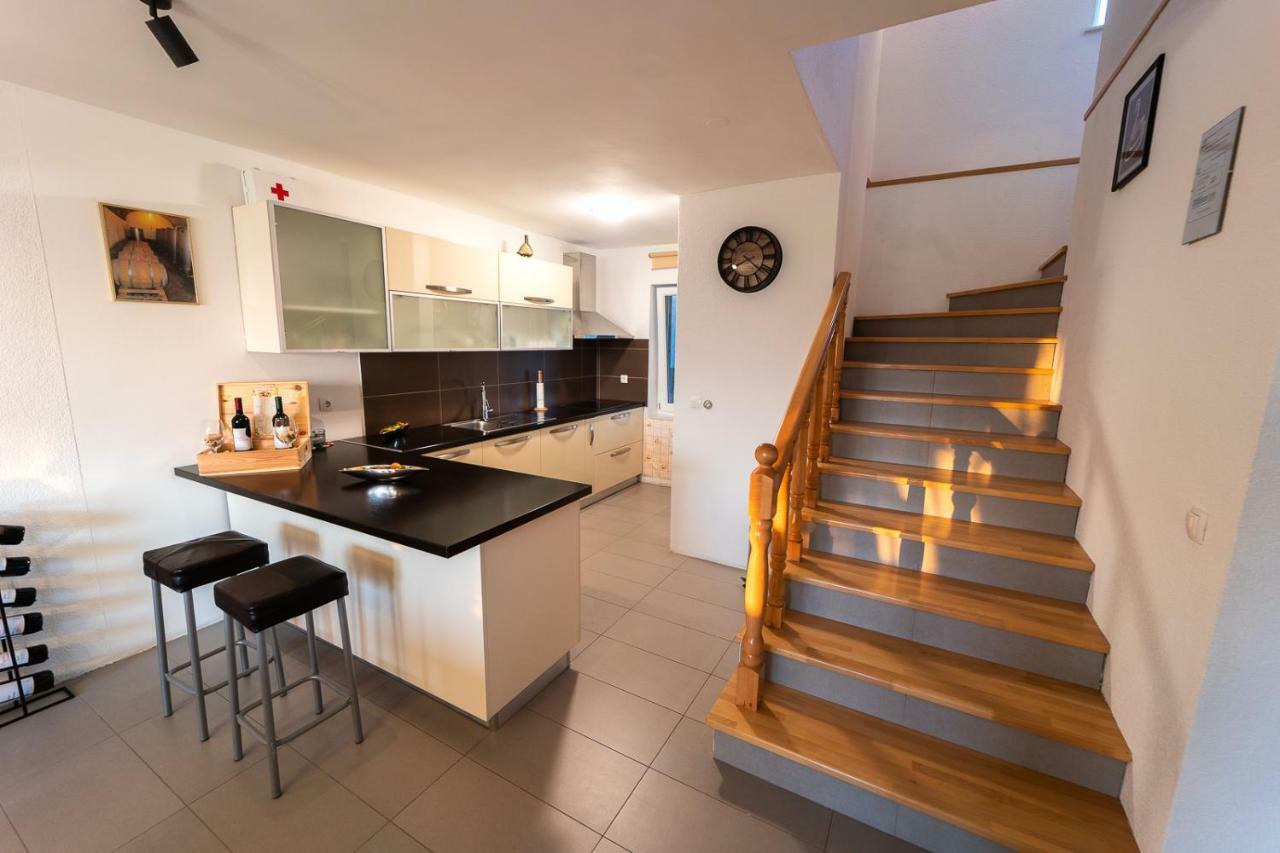 Danubio Residence Aljmaš エクステリア 写真