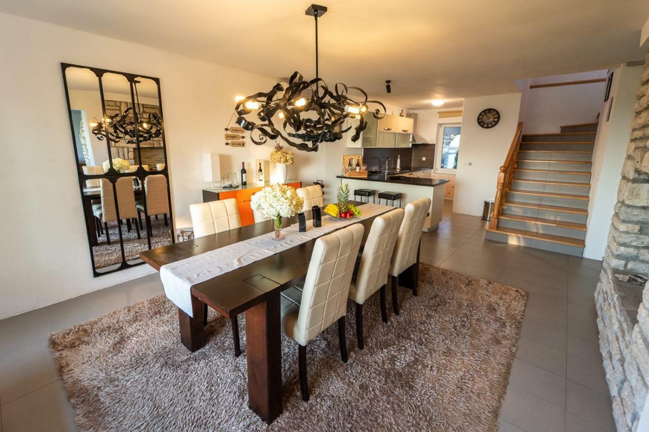 Danubio Residence Aljmaš エクステリア 写真