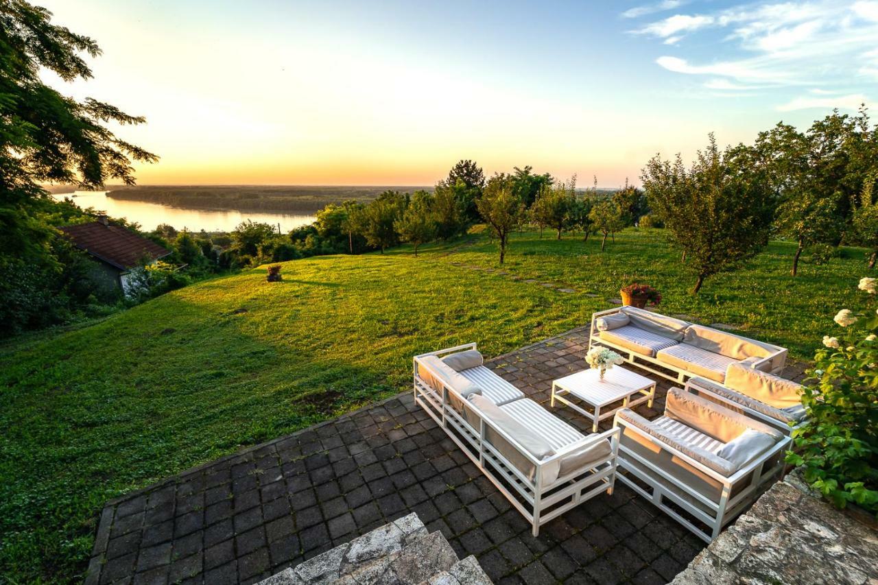 Danubio Residence Aljmaš エクステリア 写真